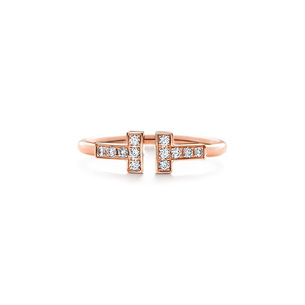 Rarely used Tiffany T ring with diamonds and box
